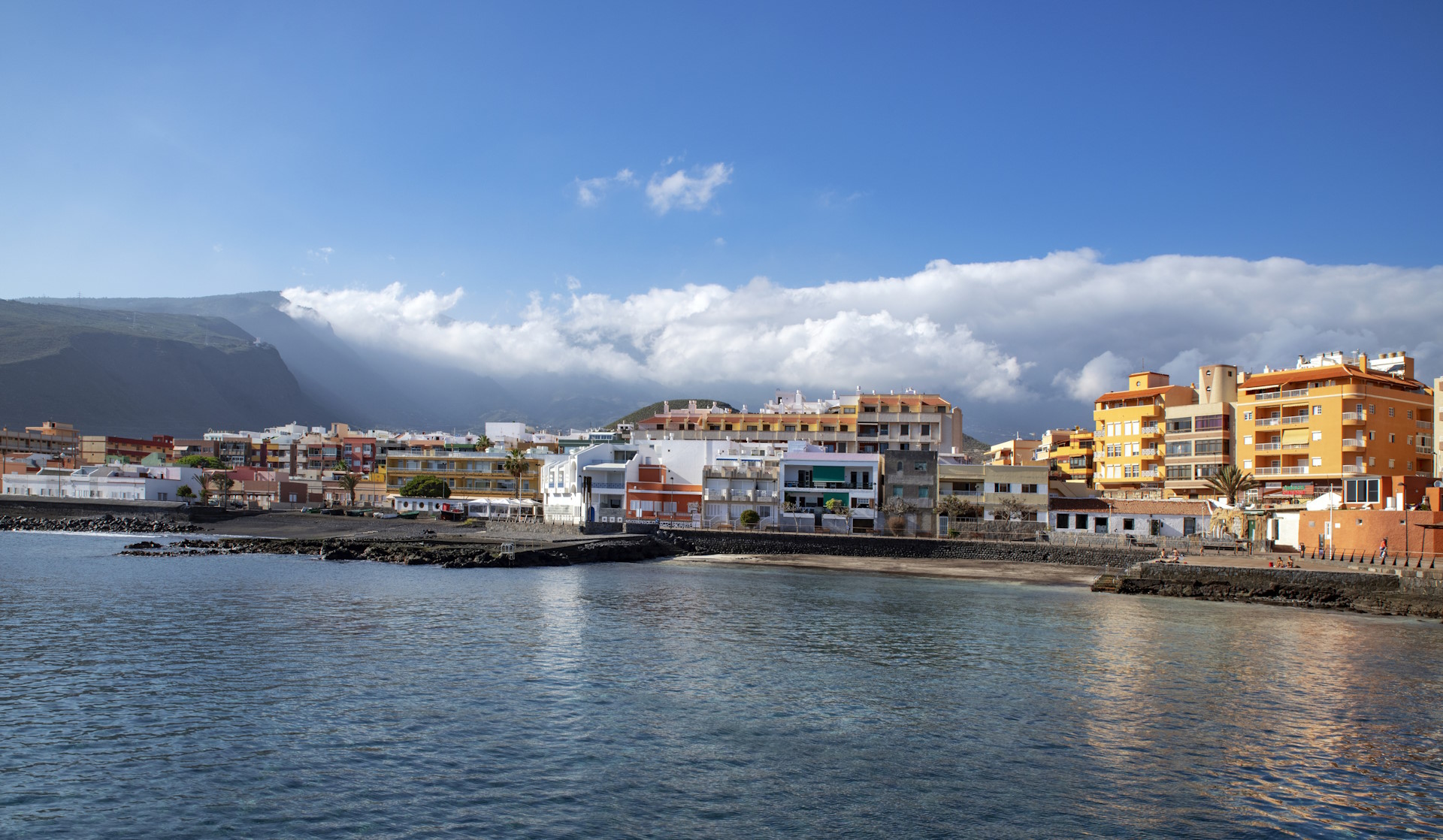 Güímar, a charming municipality located on the eastern coast of Tenerife, is an undiscovered gem for those seeking an authentic atmosphere and rich cultural heritage.
